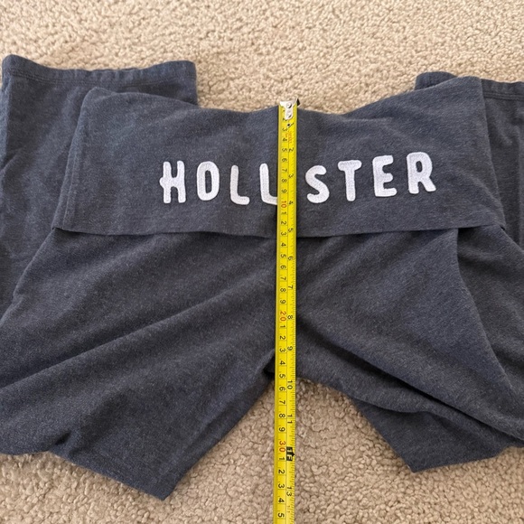 Hollister Fold Over Dark Gray Crop Leggings - Picture 7 of 8